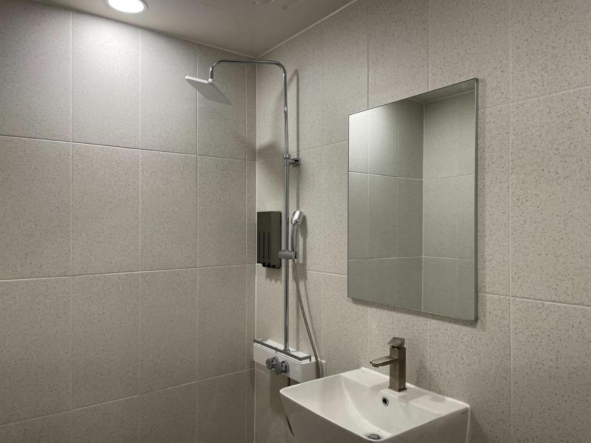 Brown Dot Hotel Gwangju Hanam Gwangju Metropolitan City Εξωτερικό φωτογραφία